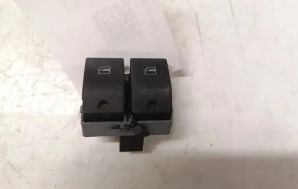 Seat Ibiza III (6L) Electric window control switch