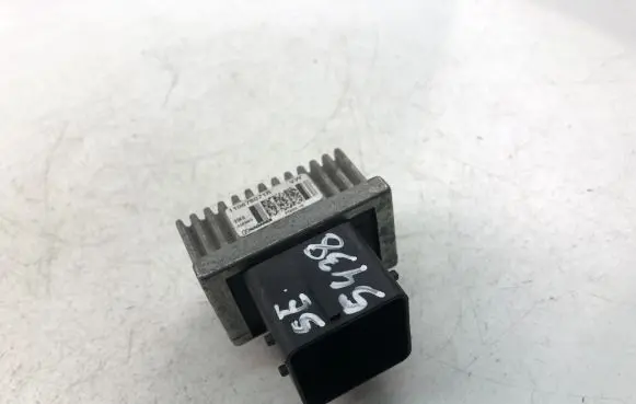 Renault Captur Other relay 110678071R