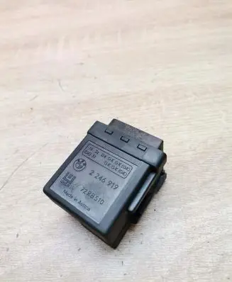 BMW 7 E38 Glow plug pre-heat relay 2246919 72rb510