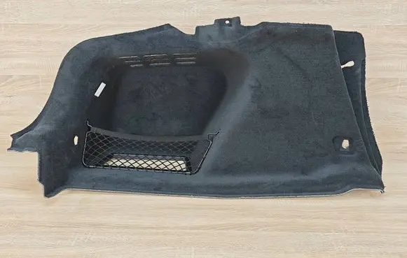 BMW 4 G22 G23 G24 G26 Tailgate/trunk side cover trim 9871057