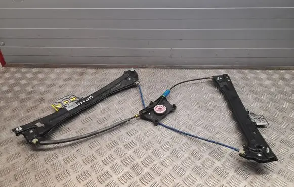 Audi A5 Front door electric window regulator 8W6837462B