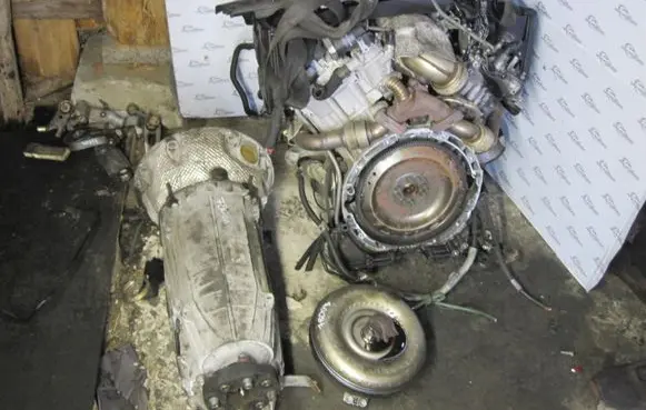 Mercedes-Benz CLS C219 Engine