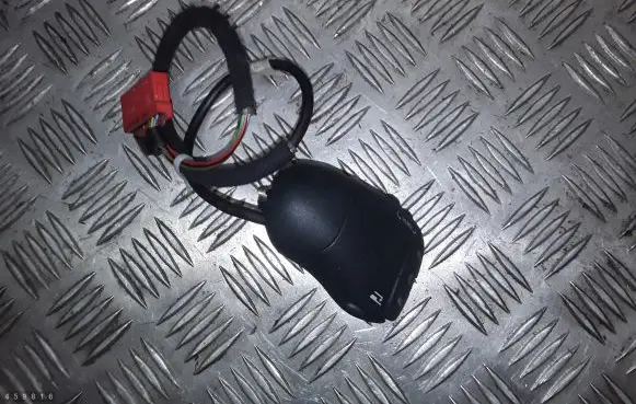 Multifunctional control switch/knob