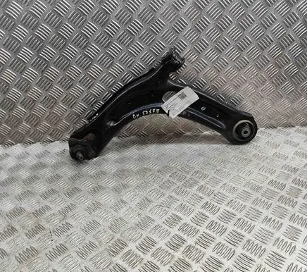 Volkswagen PASSAT B8 Front lower control arm/wishbone 3Q0407151J