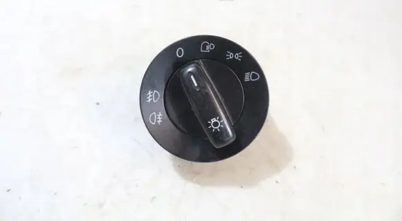 Volkswagen PASSAT B6 Light switch