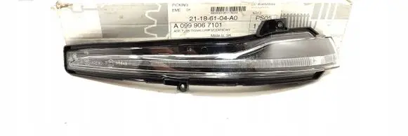 Mercedes-Benz C W205 Front indicator light A0999067101
