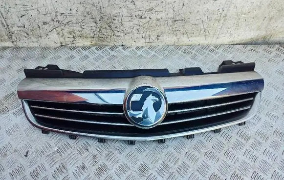 Opel Zafira B Front bumper upper radiator grill 13247331 13247327 13247328