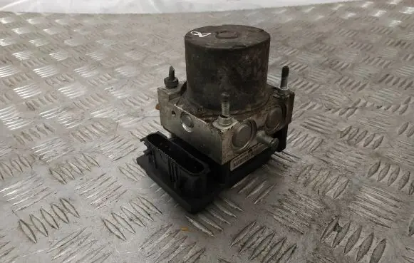 Nissan Primera ABS Pump 47660AV712 0265800334