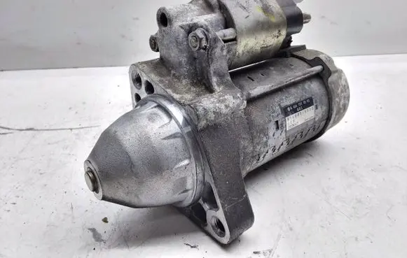 Mercedes-Benz C W204 Starter motor A0061514501