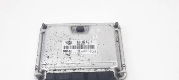Volkswagen Golf IV Engine control unit/module 038906012M 0281001979