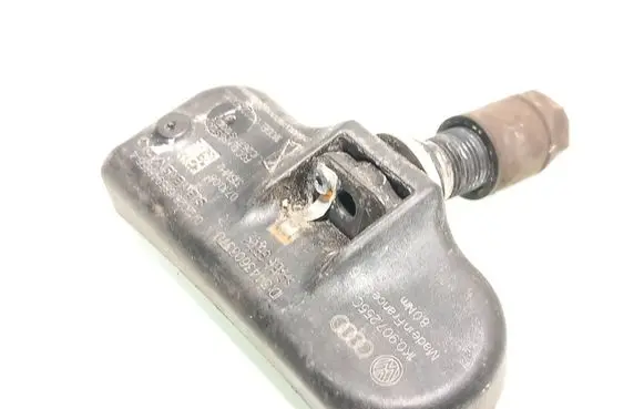Audi A6 S6 C6 4F Tire pressure sensor 1K0907255C