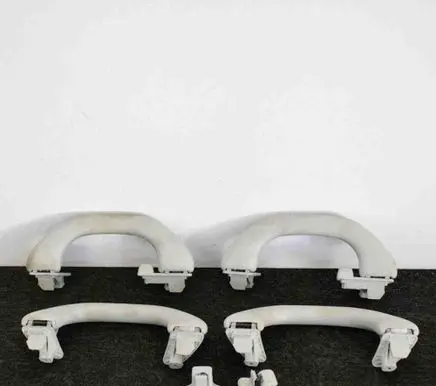 Volkswagen PASSAT B7 Rear interior roof grab handle