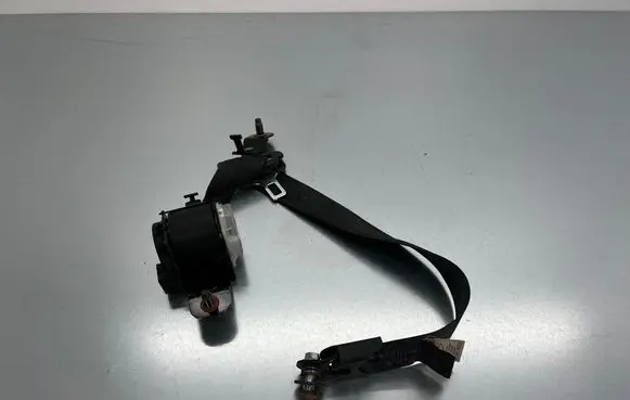 Hyundai Santa Fe Rear seatbelt 898102W000