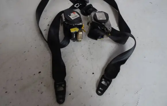 Porsche Cayenne (9PA) Front seatbelt