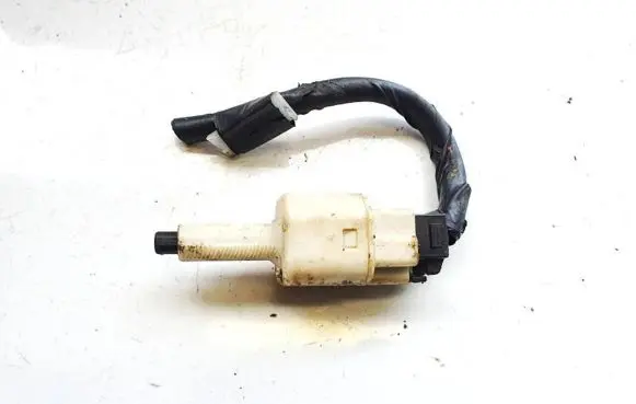Toyota Avensis T250 Brake pedal sensor switch