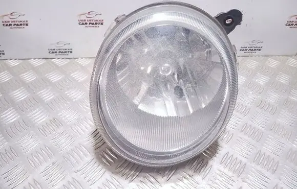 Jeep Patriot Headlight/headlamp 05303877AA