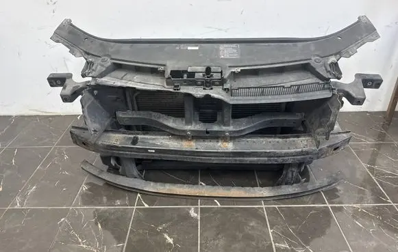 Volkswagen PASSAT B6 Radiator support slam panel 