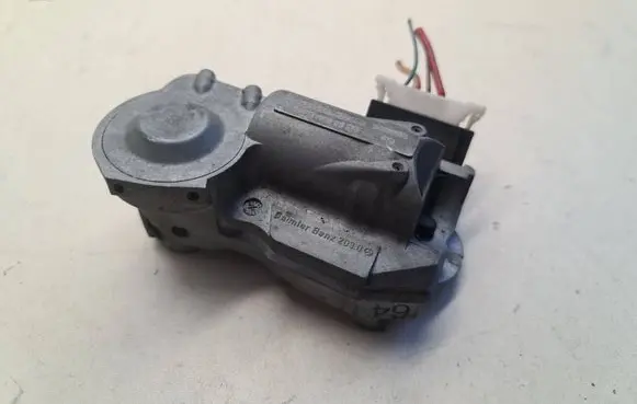 Steering wheel lock