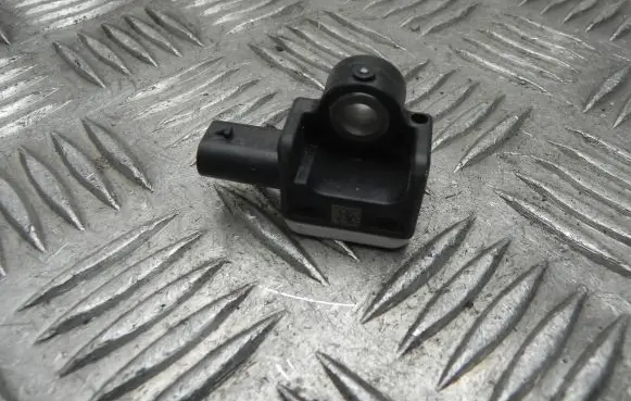Mercedes-Benz Vito Viano W447 Airbag deployment crash/impact sensor A4479050013