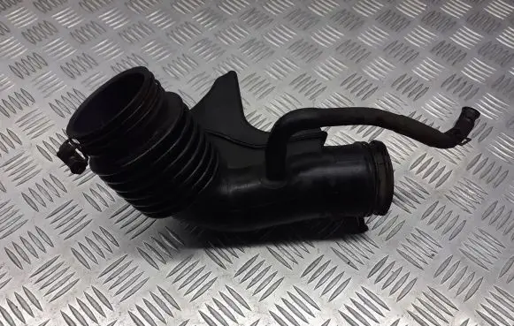 KIA Cerato Air intake hose/pipe 28138-2D102