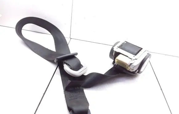 Volkswagen Fox Front seatbelt 5Z0857706A 167069
