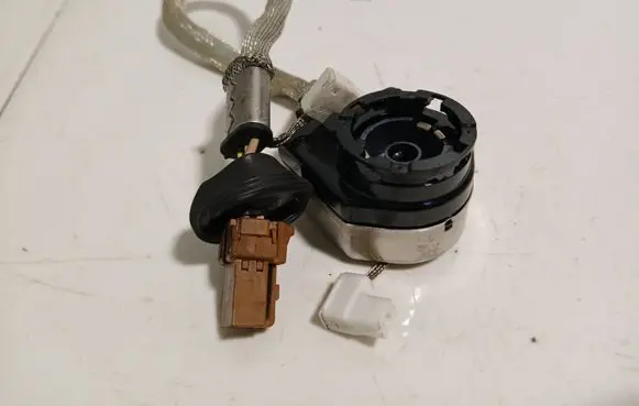 Honda CR-V Xenon control unit/module LBHE03L