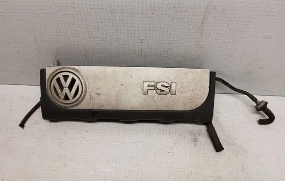 Volkswagen PASSAT B6 Engine cover (trim) 06F129208C 2900313739