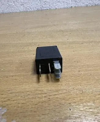 Nissan Primera Other relay 4RD007814 D9885
