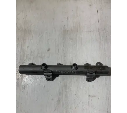 Volkswagen Touareg I Fuel main line pipe 059130090AG