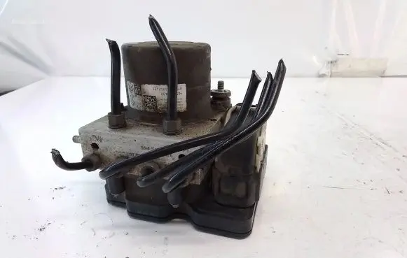 Opel Crossland X ABS Pump 9850932480 87VWDK1902195