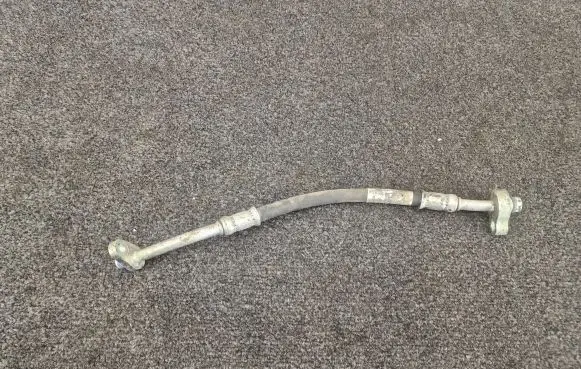 Land Rover Evoque I Air conditioning (A/C) pipe/hose BJ3219E932AA BJ3219E932