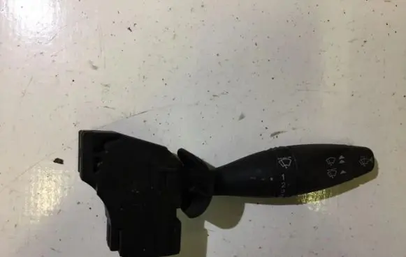 Ford Mondeo Mk III Wiper control stalk