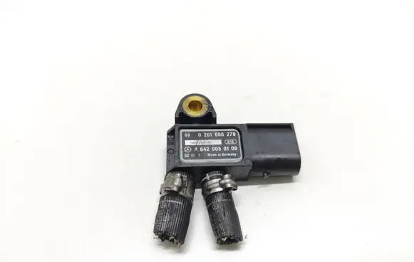 Mercedes-Benz E W212 Air pressure sensor A6429050100 0281006279