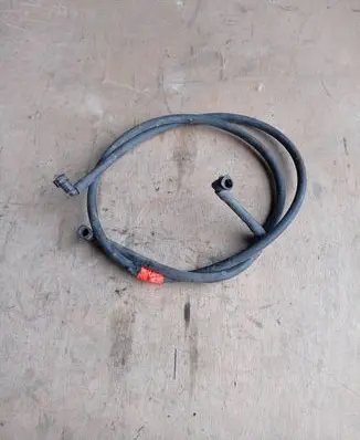 Volkswagen Jetta VI Headlight washer hose/pipe N67063
