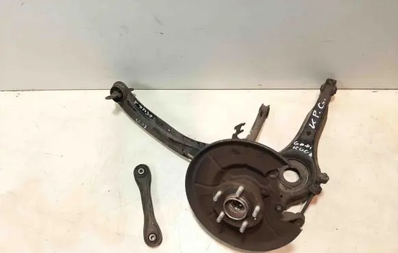 Ford Kuga I Rear wheel hub