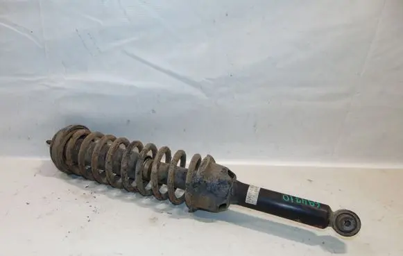 Honda CR-V Rear shock absorber/damper 52610S10A01 52611S103050