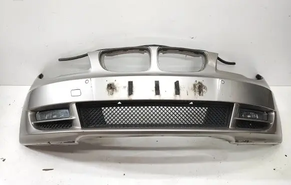 BMW 1 E82 E88 Front bumper 7166791