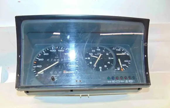 Volkswagen Polo II 86C 2F Speedometer (instrument cluster) 867919033BL 867919064 110008483001