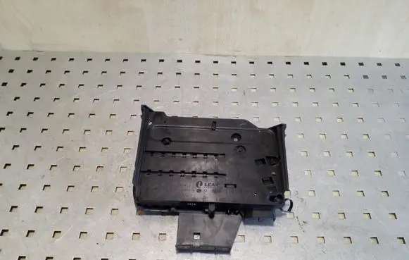Ford Focus Fuse box set AV6T14A067BB