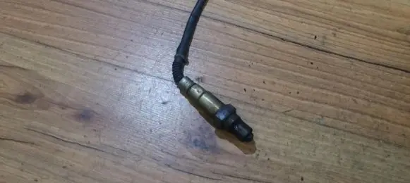 Volkswagen Golf V Lambda probe sensor 06F906262 258006555