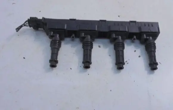 Opel Corsa C High voltage ignition coil GN10204
