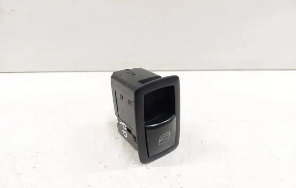 Mercedes-Benz B W245 Electric window control switch A1698205210 03128250