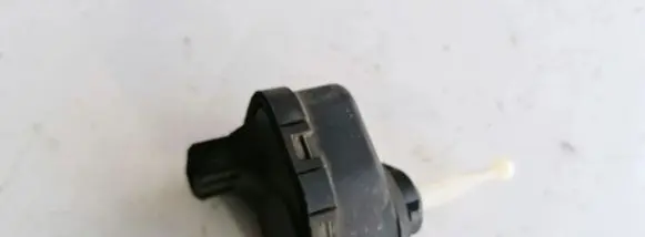 Audi A4 S4 B5 8D Headlight level adjustment motor 4D0941295 0307852315