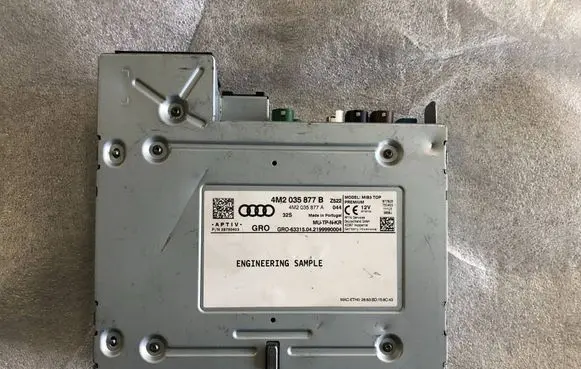 Audi Q7 4M Door control unit/module 4M2035877B