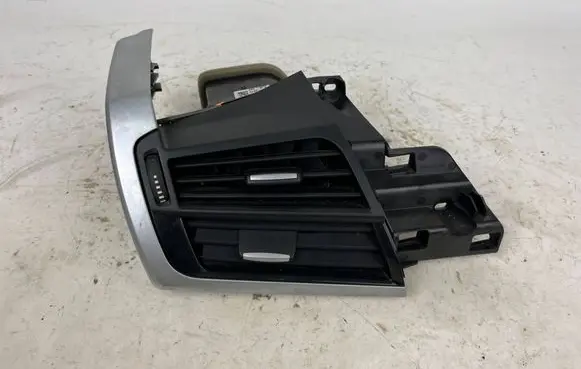 BMW X5 F15 Dashboard side air vent grill/cover trim 9270516