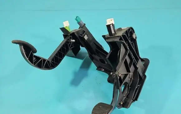 Renault Master III Pedal assembly 180101626R IMPRK1531222