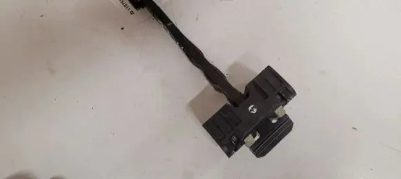 BMW 5 F10 F11 Front door check strap stopper