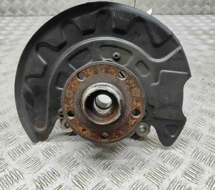 Volkswagen Golf VII Front wheel hub 5Q0407257A 5Q0400053