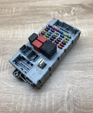 Fiat Punto (188) Fuse module 46552681
