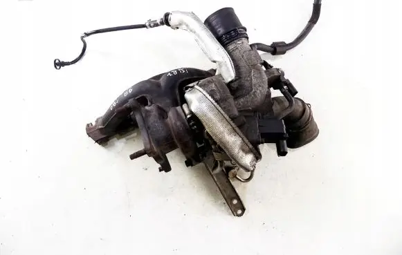 Volkswagen PASSAT B6 Turbo 06J145701L